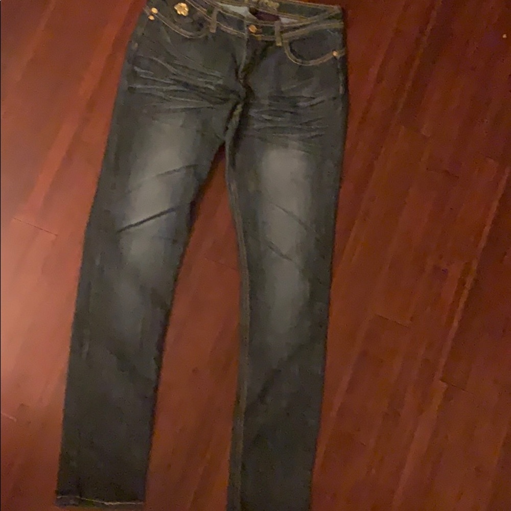 Dereon Jeans